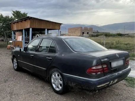Mercedes-Benz E-Класс, 1997 — сүрөт 2