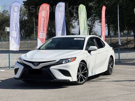 Toyota Camry, 2020 — фото 2