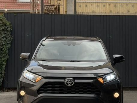 Toyota RAV4, 2019 — фото 2