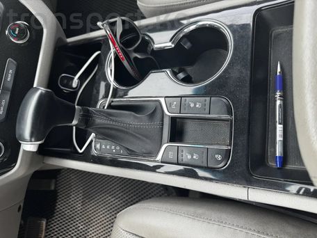Kia Carnival, 2020 — сүрөт 3