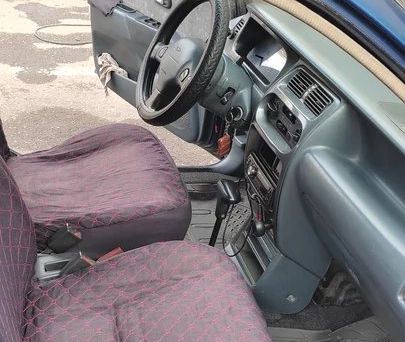 Daihatsu Sirion, 2001 — 照片 3