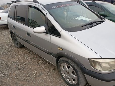 Opel Zafira, 2000 — фото 2