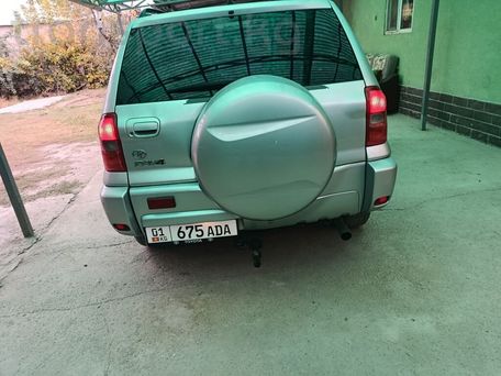 Toyota RAV4, 2003 — сүрөт 6