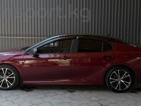 Toyota Camry, 2018 — сүрөт 3