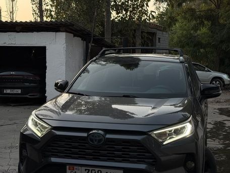 Toyota RAV4, 2019 — photo 1