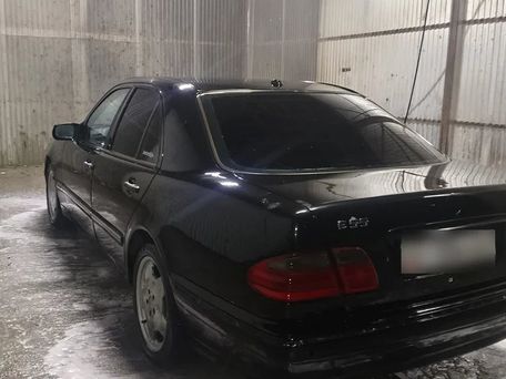 Mercedes-Benz E-Class, 2000 — photo 4
