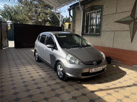 Honda Fit, 2004 — photo 3