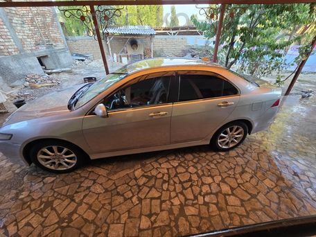 Honda Accord, 2006