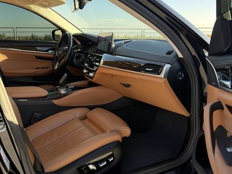 BMW 5 Series, 2020 — photo 11