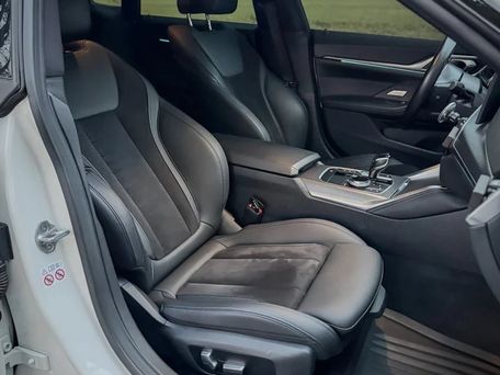 BMW i4, 2022 — сүрөт 12