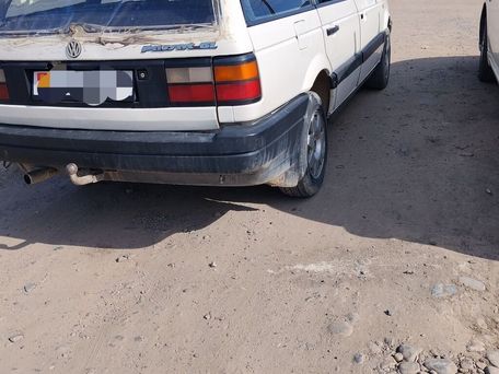 Volkswagen Passat, 1989 — 照片 3
