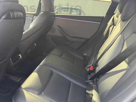Tesla Model 3, 2024 — сүрөт 9
