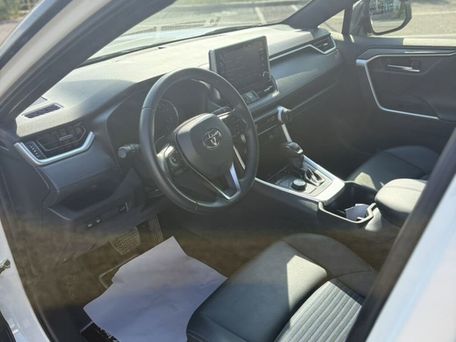 Toyota RAV4, 2021 — сүрөт 11