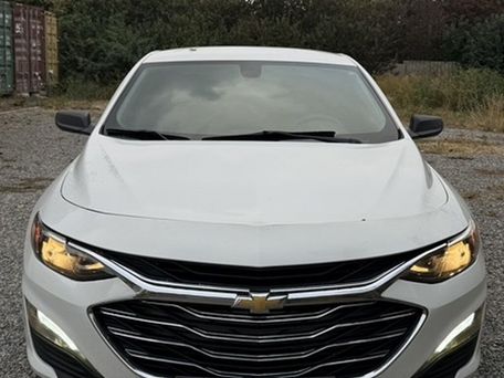 Chevrolet Malibu, 2018 — фото 1
