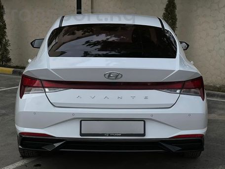 Hyundai Avante, 2021