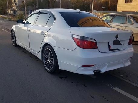 BMW 5 серии, 2004 — 照片 9