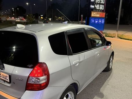 Honda Fit, 2003 — photo 3