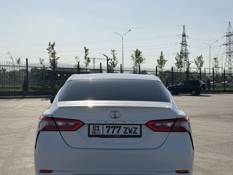 Toyota Camry, 2018 — photo 5