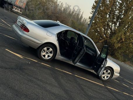 Mercedes-Benz E-Class, 1998 — photo 5