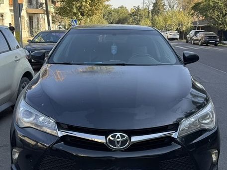 Toyota Camry, 2016