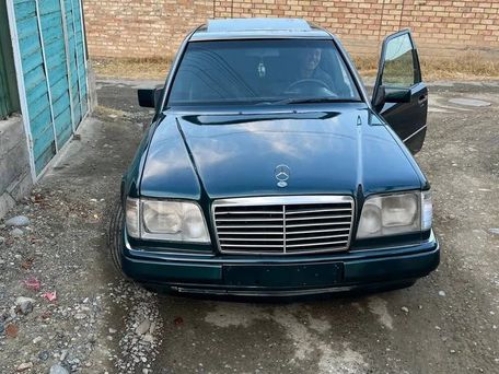Mercedes-Benz E-Класс, 1995 — фото 2