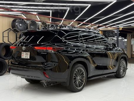 Toyota Highlander, 2024 — photo 3