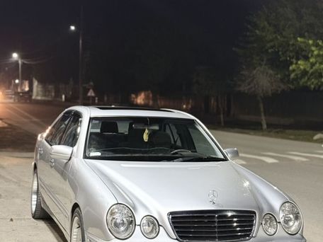 Mercedes-Benz E-Class, 2001 — photo 6