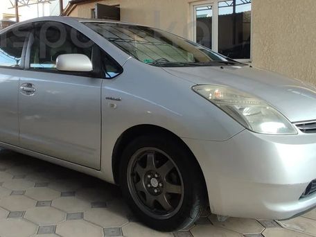 Toyota Prius, 2005 — фото 3
