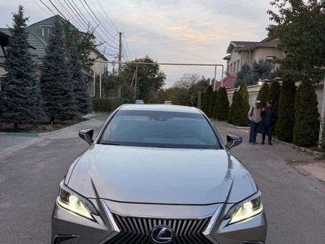 Lexus ES, 2020 — 照片 2