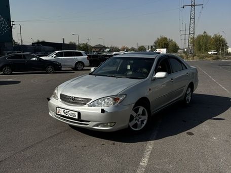 Toyota Camry, 2004 — 照片 2