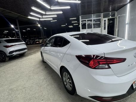 Hyundai Elantra, 2019 — фото 4