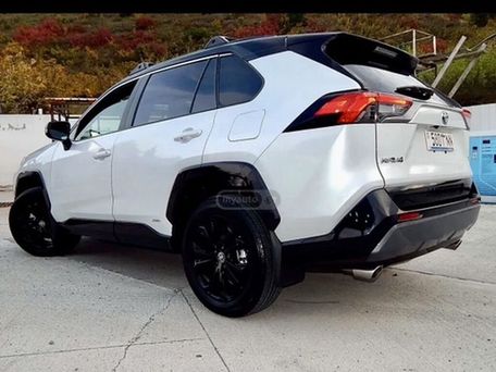 Toyota RAV4, 2023 — сүрөт 4