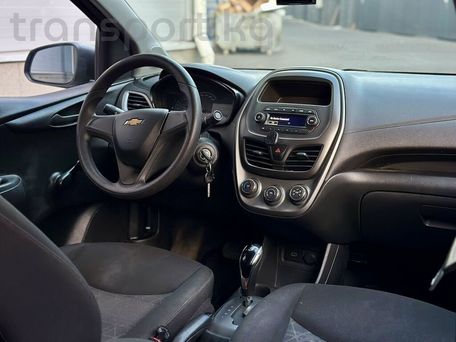 Chevrolet Spark, 2018 — 照片 9