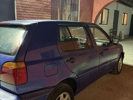 Volkswagen Golf, 1996 — 照片 2