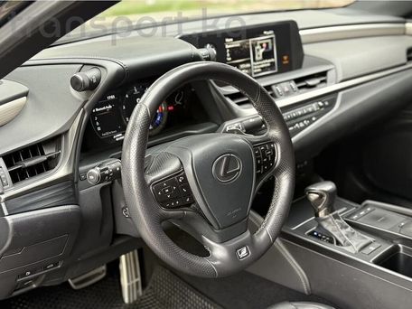 Lexus ES, 2019 — photo 6