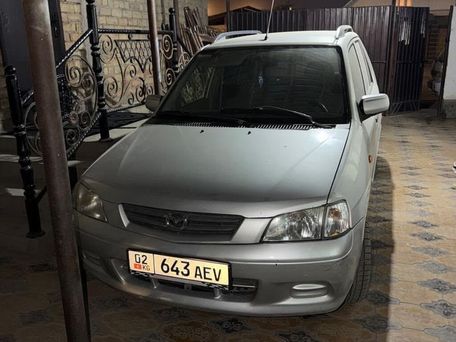 Mazda Demio, 2002 — 照片 1