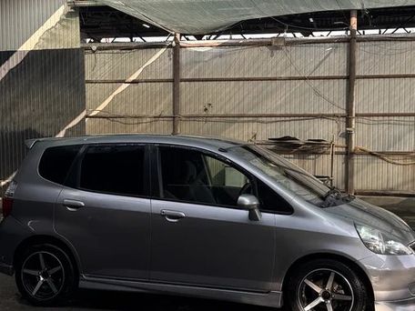 Honda Fit, 2003 — 照片 2