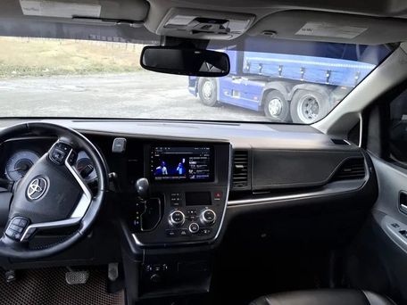 Toyota Sienna, 2018 — 照片 5