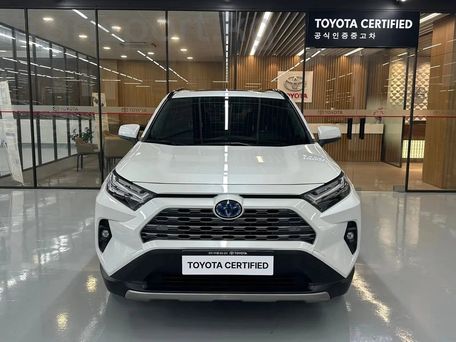 Toyota RAV4, 2023