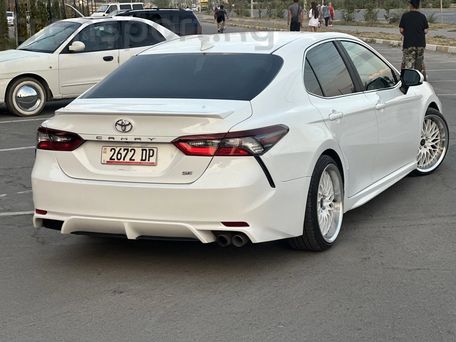 Toyota Camry, 2020 — фото 4