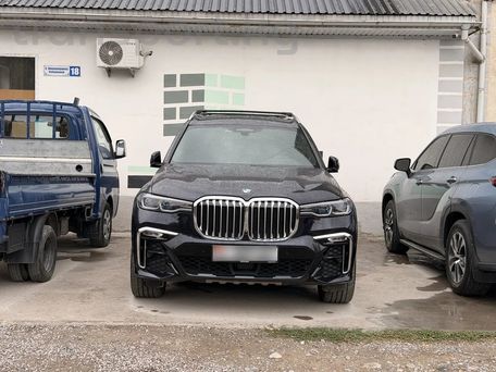 BMW X7, 2021 — photo 2