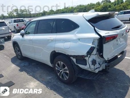 Toyota Highlander, 2022 — photo 3