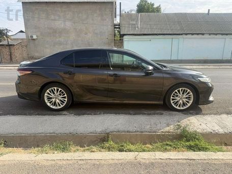 Toyota Camry, 2018