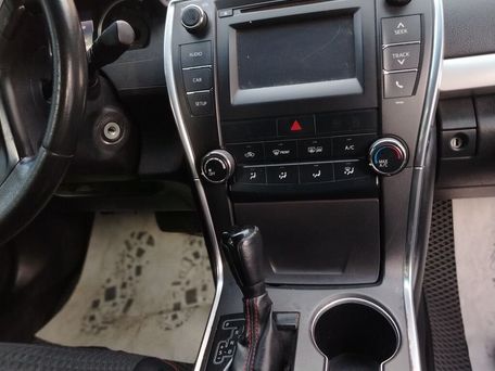 Toyota Camry, 2015 — photo 8