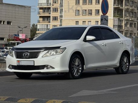 Toyota Camry, 2014 — 照片 2