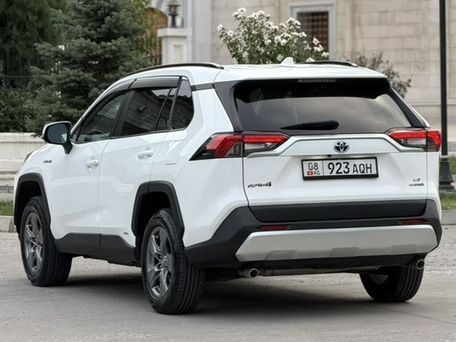 Toyota RAV4, 2019 — фото 2