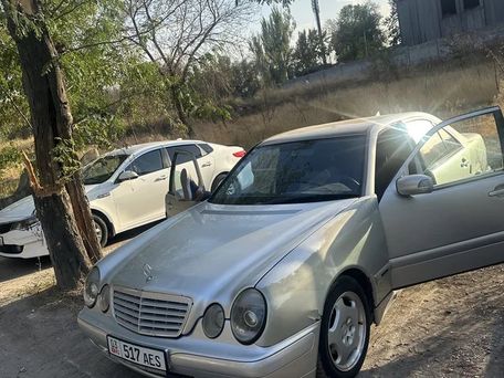 Mercedes-Benz E-Класс, 2001