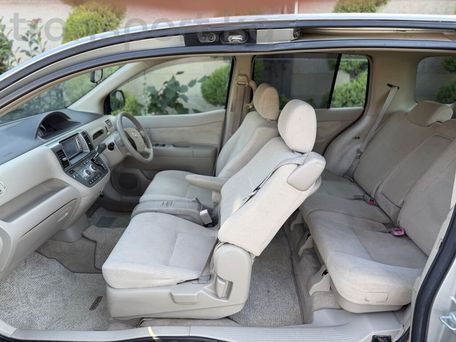 Toyota Raum, 2003 — photo 5