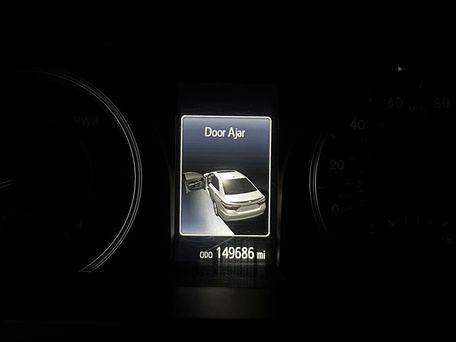 Toyota Camry, 2017 — фото 13