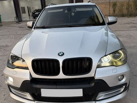 BMW X5, 2009 — photo 1